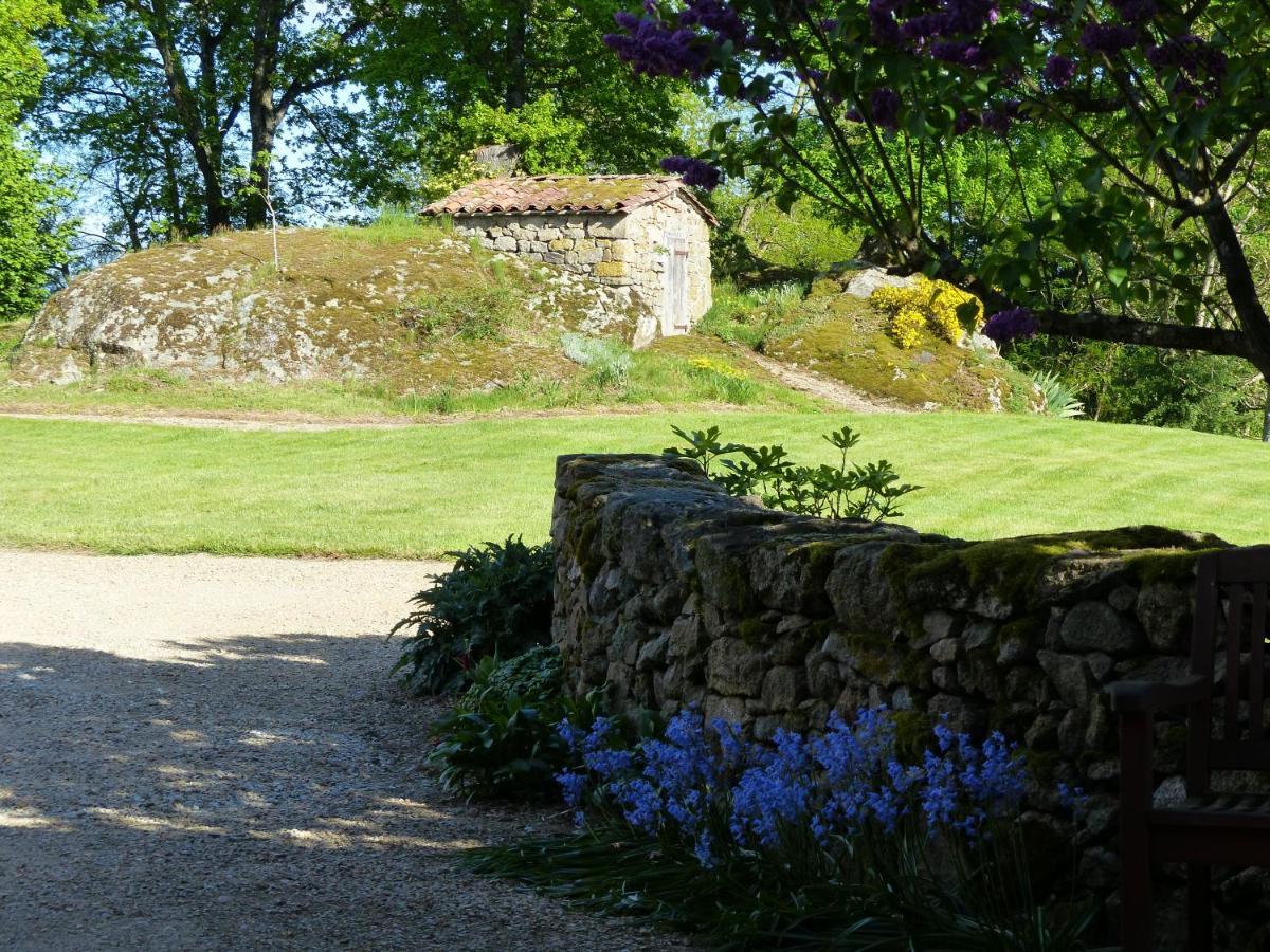 Gite Chez Tiane Saint-Flour-L'Etang Exterior photo